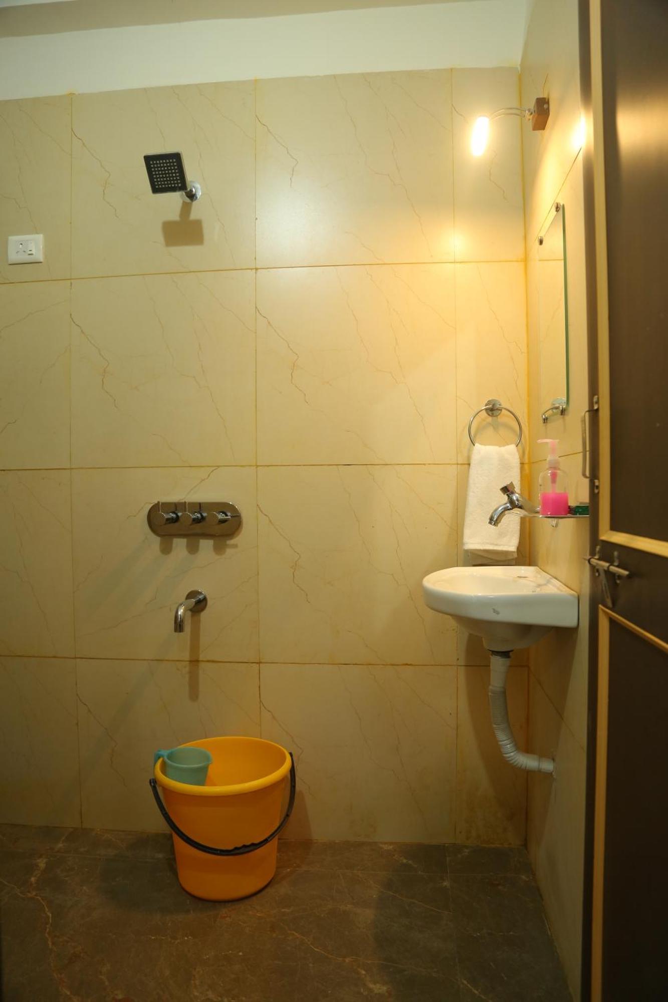 Rudraksh Nagthane Satara Buitenkant foto