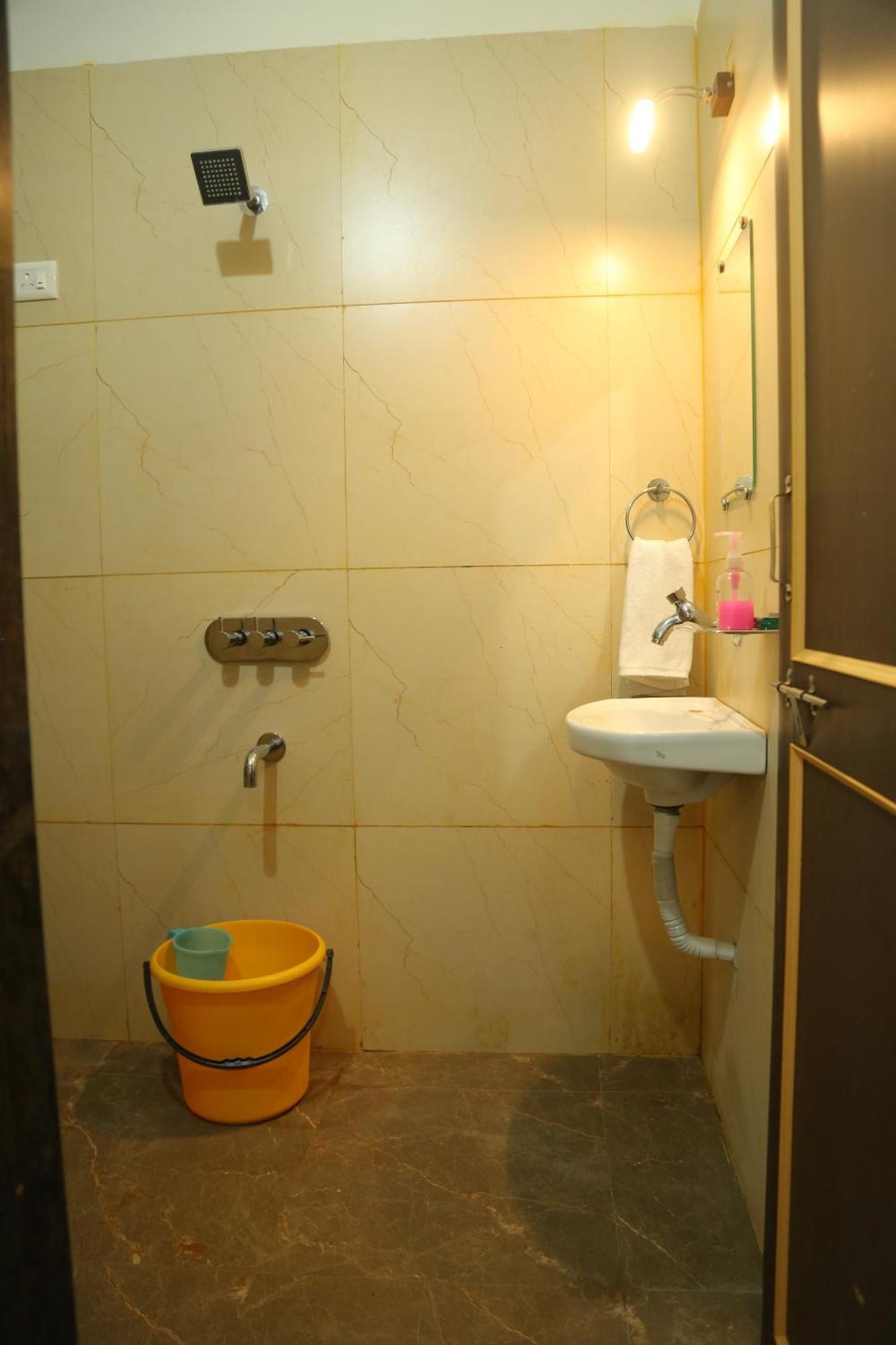 Rudraksh Nagthane Satara Buitenkant foto